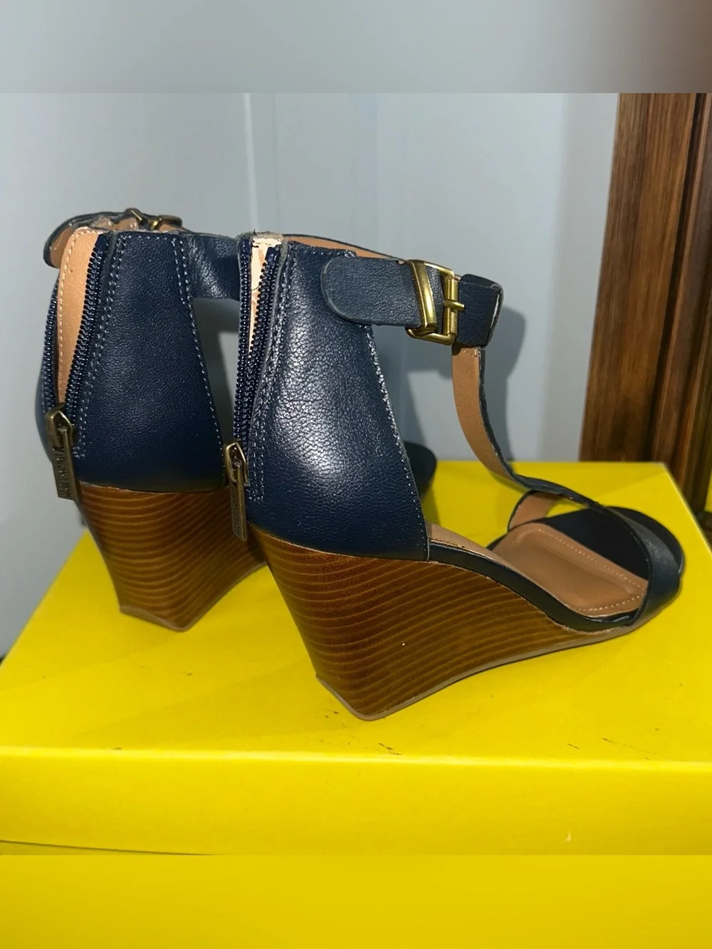 Kenneth Cole reaction kenneth